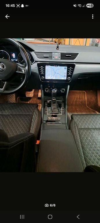 Gebraucht Skoda Superb Style 190 PS (139 kW) 2019 Silber Kombi