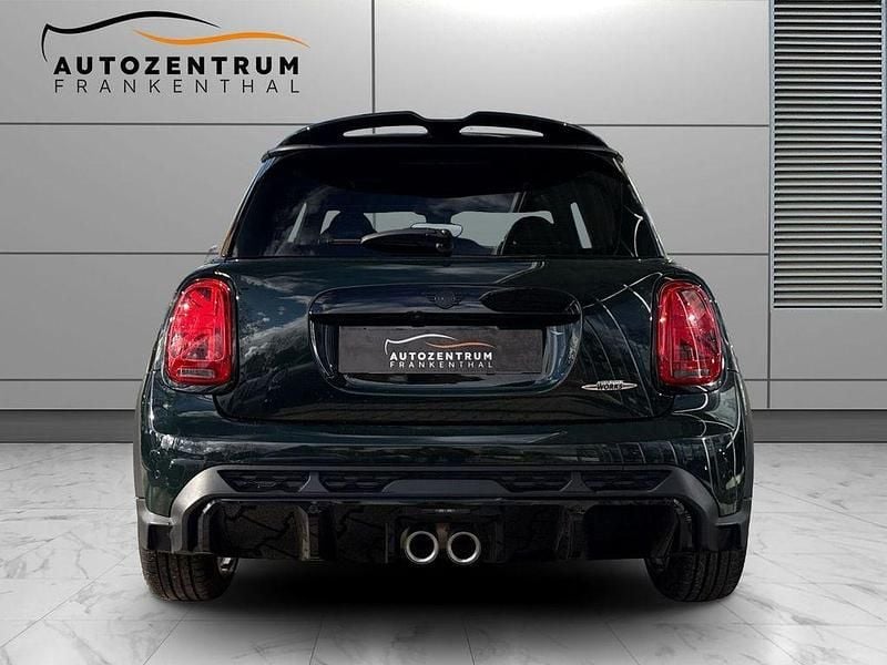 Gebraucht Mini John Cooper Works 231 PS (169 kW) 2023 Rebel green Kleinwagen