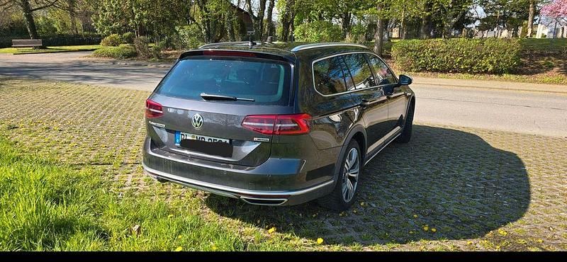 Gebraucht VW Passat Alltrack 190 PS (139 kW) 2018 Schwarz Kombi