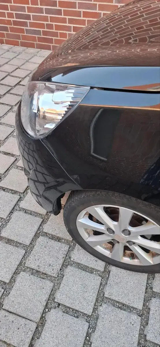 Gebraucht Mitsubishi Space Star 82 PS (60 kW) 2013 Schwarz Van / Kleinbus