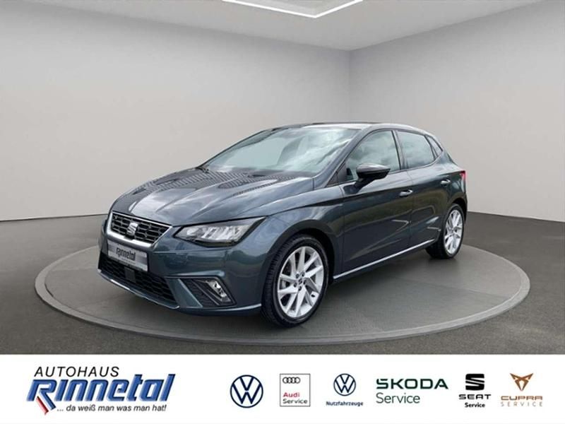 Grau Gebraucht 2024 Seat Ibiza FR Limousine | 17.880 € (Guter Preis) - Bild 1/4