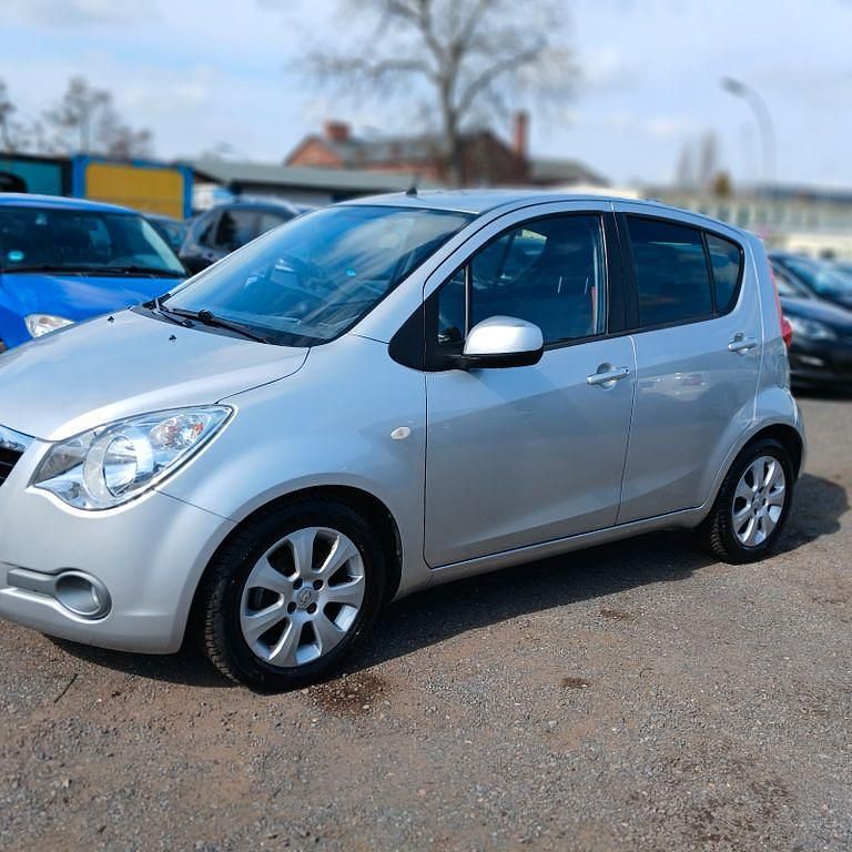 Gebraucht Opel Agila Edition 65 PS (47 kW) 2009 Silber Kleinwagen