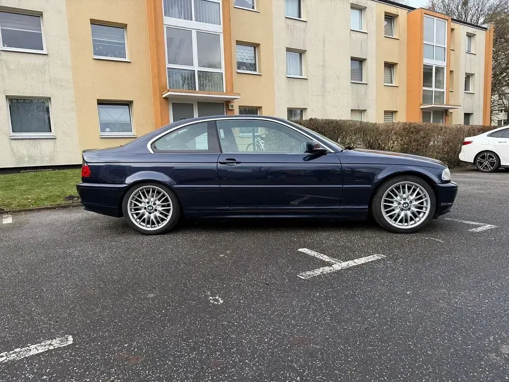 Brugt BMW 330 Performance 231 HK (169 kW) 2001 Blå