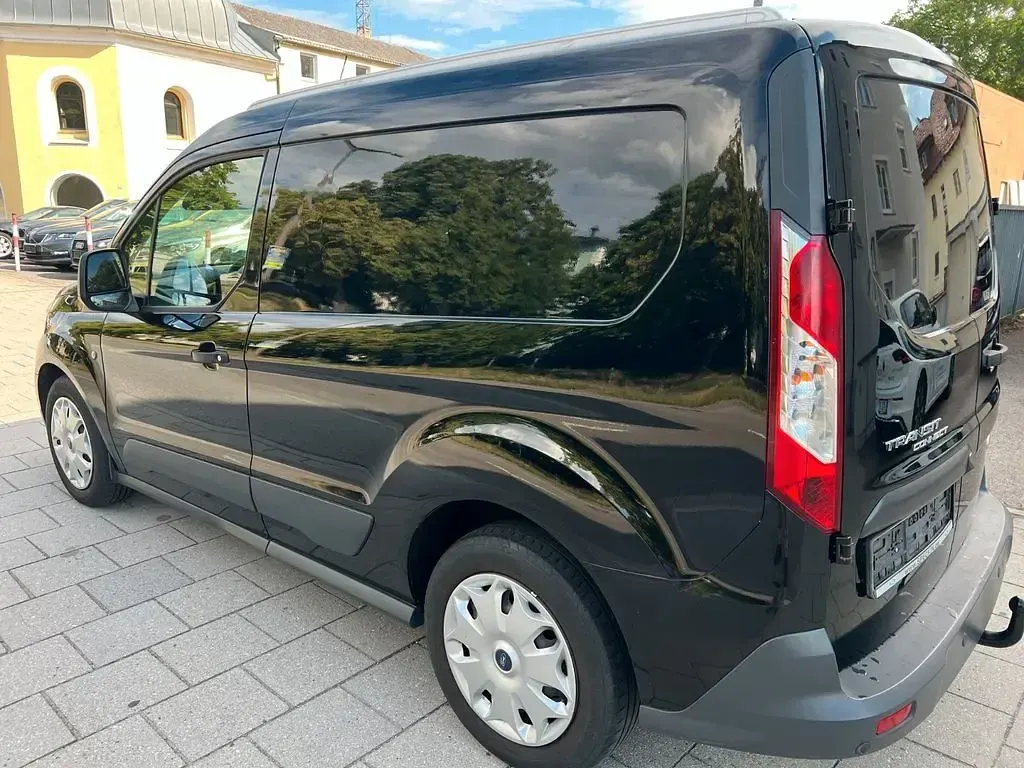 Gebraucht Ford Transit Connect Trend 101 PS (74 kW) 2016 Schwarz Van / Kleinbus