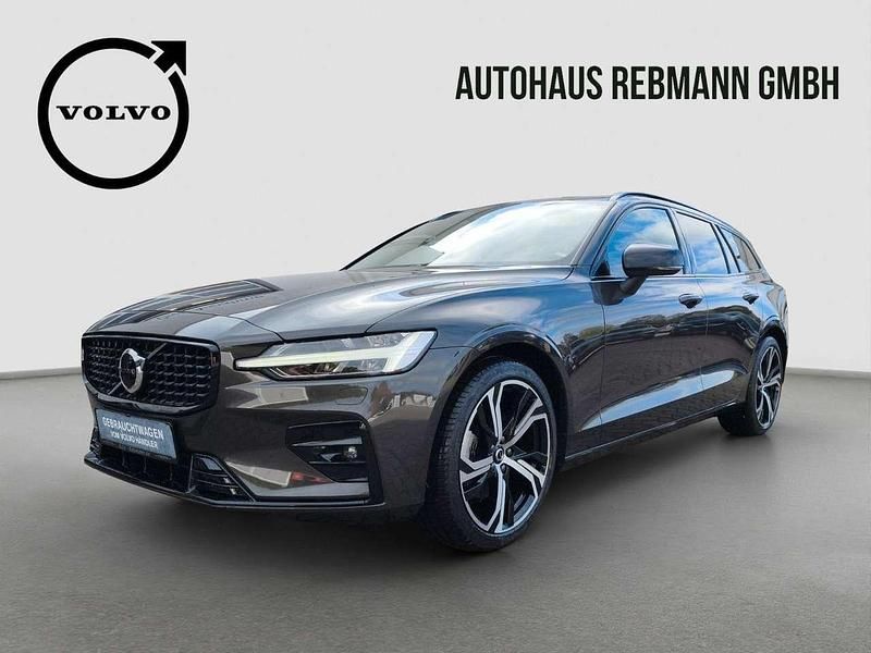 Gebraucht Volvo V60 Plus 197 PS (144 kW) 2024 Grau Kombi