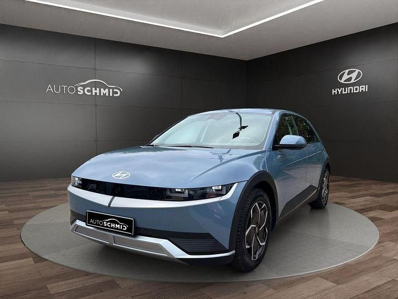 Blau Gebraucht 2024 Hyundai Ioniq Techniq Kleinwagen | 34.888 € (Guter Preis) - Bild 1/4