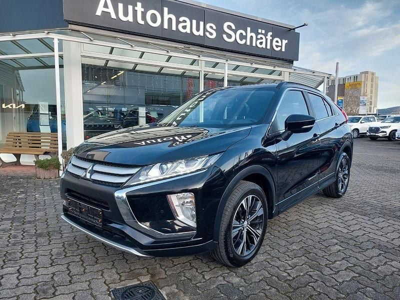 Schwarz Gebraucht 2019 Mitsubishi Eclipse Cross Diamant Edition SUV | 12.900 € (Fairer Preis) - Bild 1/4