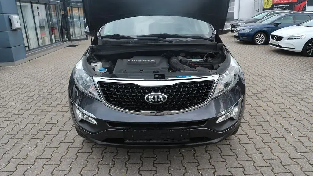 Gebraucht Kia Sportage Spirit 184 PS (135 kW) 2016 Grau SUV