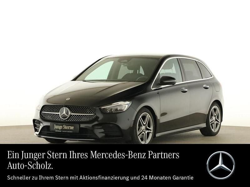Schwarz Gebraucht 2024 Mercedes B200 AMG Van / Kleinbus | 30.396 € (Guter Preis) - Bild 1/4