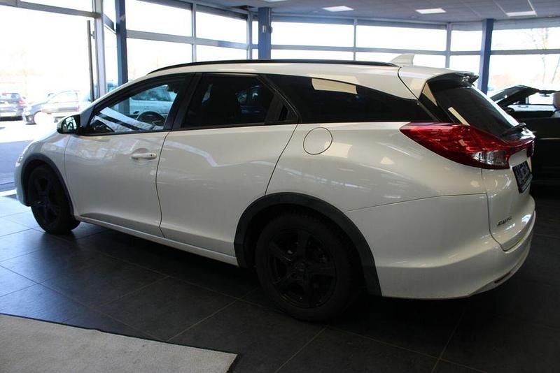 Gebraucht Honda Civic 120 PS (88 kW) 2015 Weiß Kombi