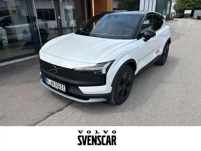 Weiss Gebraucht 2025 Volvo EX30 Performance SUV | 54.445 € (Teuer) - Bild 1/4