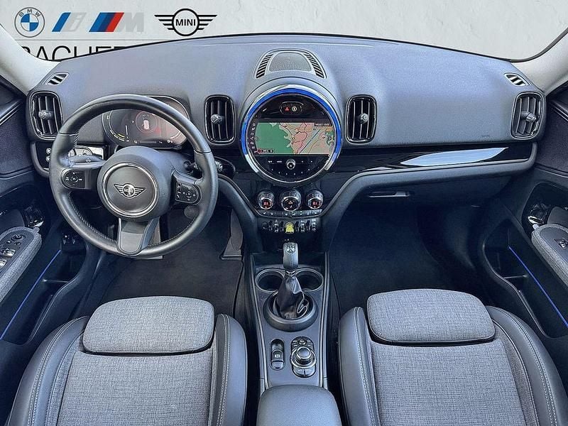 Second-hand Mini Cooper SE 161 kW (220 CP) 2021 Albastru Hatchback