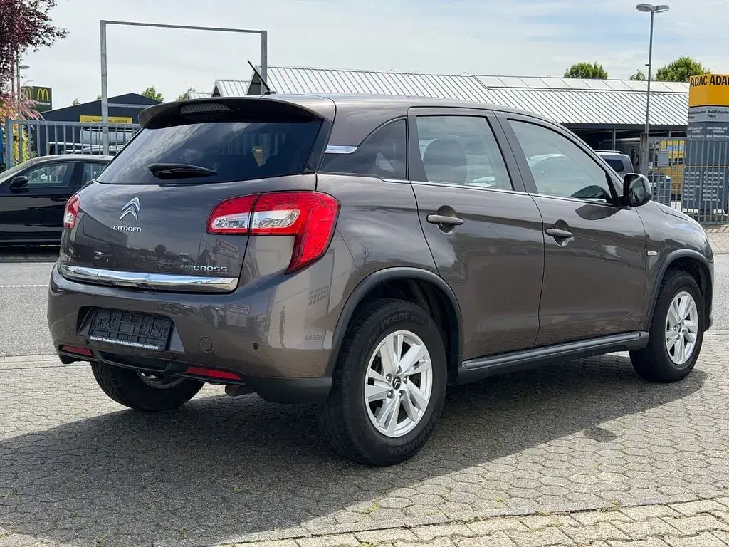 Gebraucht Citroën C4 Aircross Tendance 114 PS (83 kW) 2016 Braun SUV