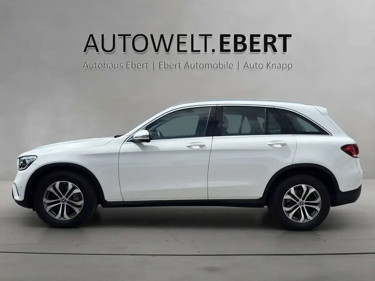 Gebraucht Mercedes GLC200 197 PS (144 kW) 2019 Weiß SUV