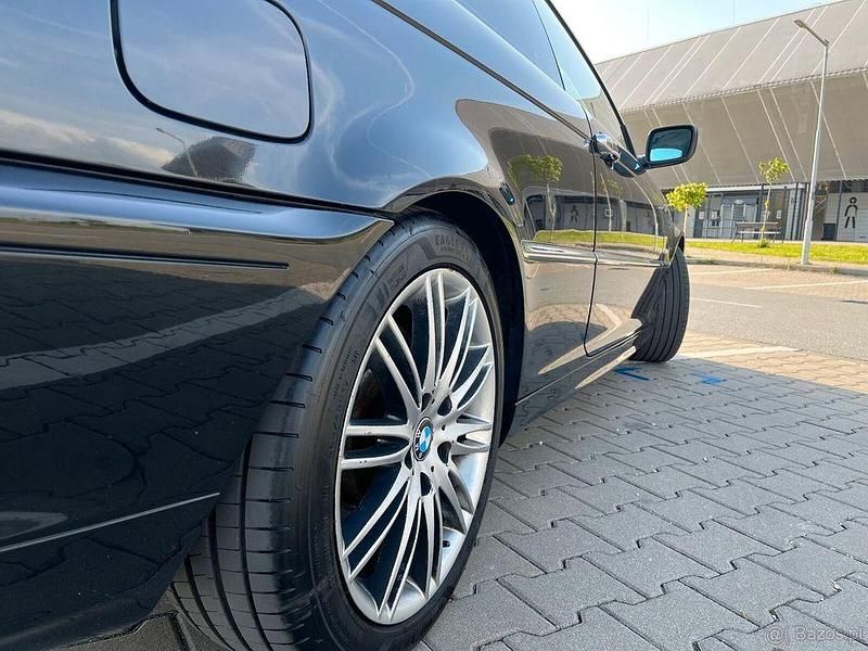 Usata BMW 330 231 CV (169 kW) 2002 Nero