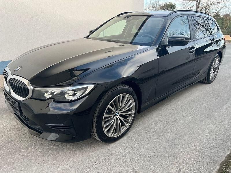 Gebraucht BMW 320 Advantage 190 PS (139 kW) 2020 Schwarz Kombi