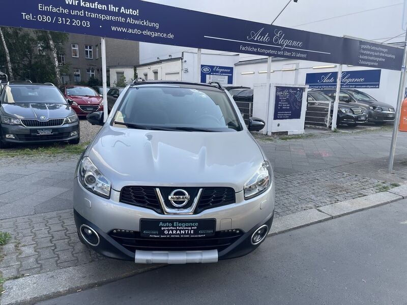 Silbermet Gebraucht 2013 Nissan Qashqai SUV | 11.900 € (Etwas zu teuer) - Bild 1/4