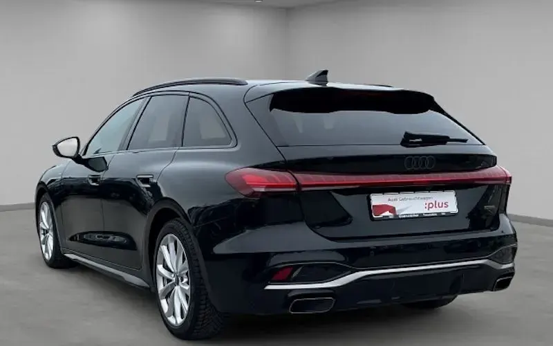 Gebraucht Audi A5 Edition .1 204 PS (150 kW) 2025 Schwarz (mythosschwarz metallic) Kombi