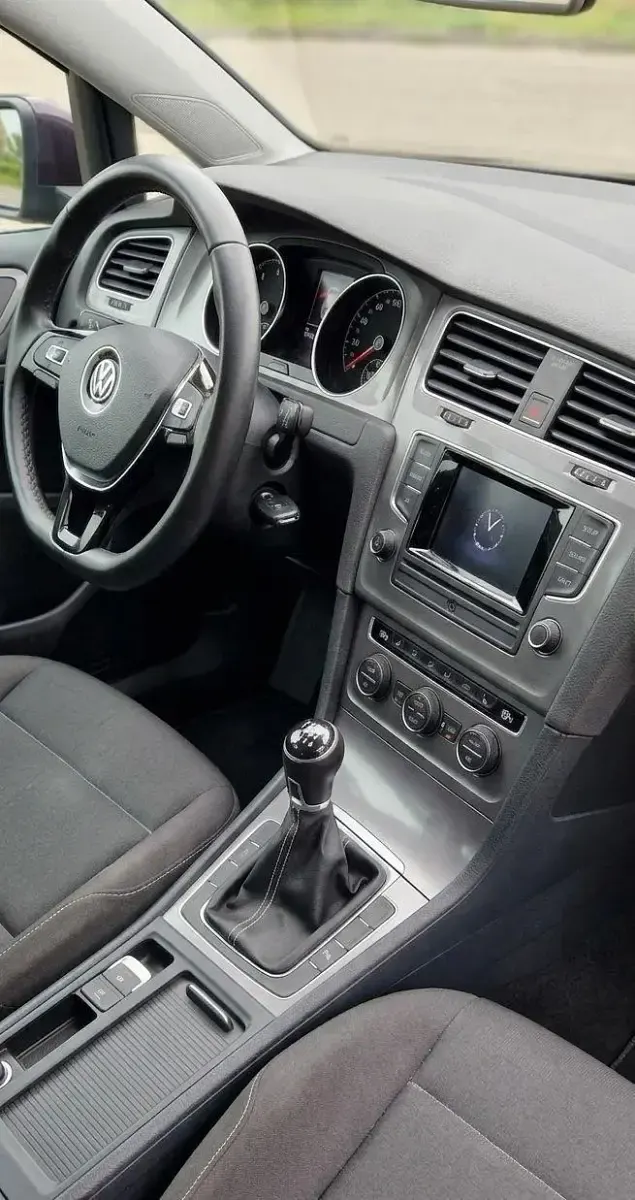 Gebraucht VW Golf VII LOUNGE 150 PS (110 kW) 2015 Andere farben Limousine