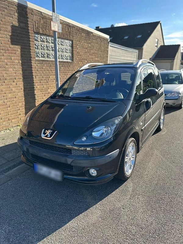 Schwarz Gebraucht 2005 Peugeot 1007 Kleinwagen | 3.900 € - Bild 1/4