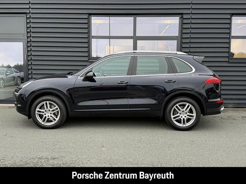 Second-hand Porsche Cayenne 262 CP (192 kW) 2016 Albastru SUV