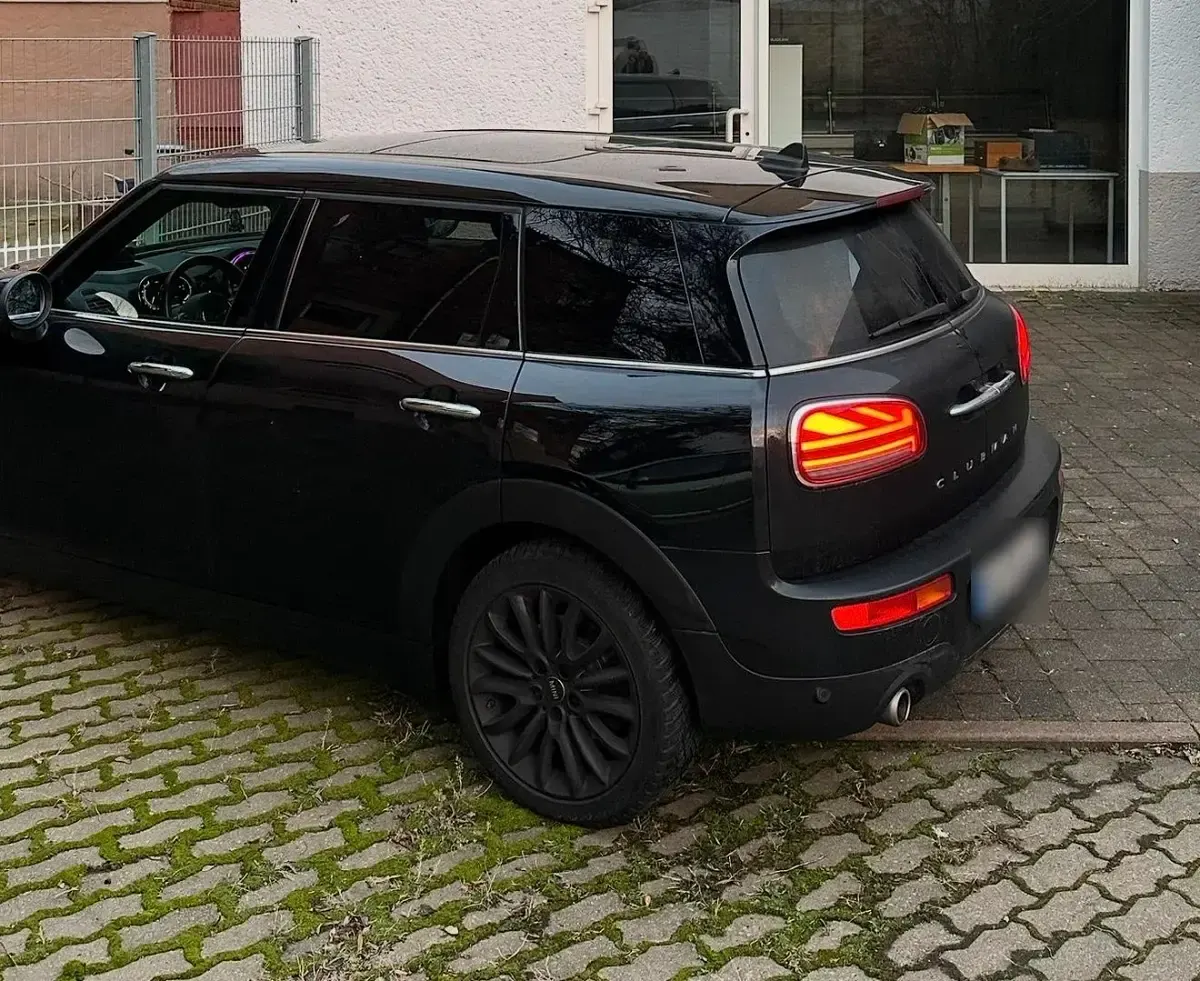 Gebraucht Mini Cooper D Clubman 150 PS (110 kW) 2021 Schwarz Kombi