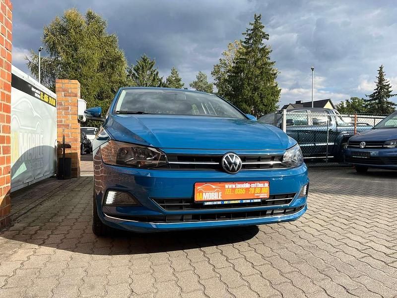 Gebraucht VW Polo 95 PS (69 kW) 2019 Blau Limousine