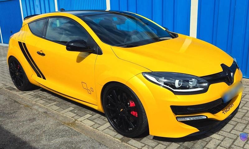 Gelb Gebraucht 2015 Renault Mégane Coupé Trophy Coupé | 25.900 € - Bild 1/4