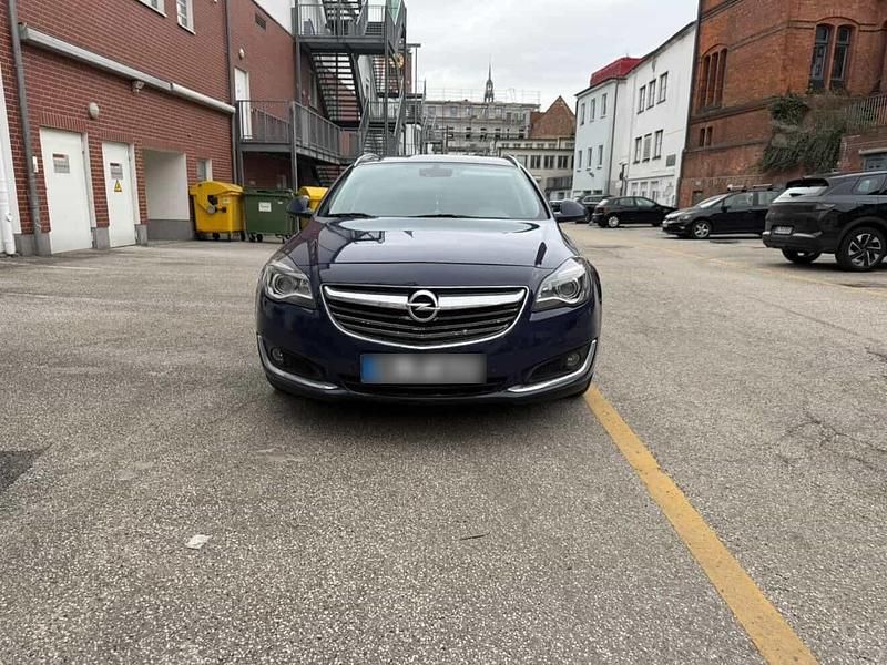 Gebraucht Opel Insignia 170 PS (125 kW) 2014 Blau Limousine