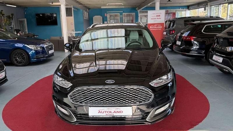 Gebraucht Ford Mondeo Vignale 179 PS (131 kW) 2017 Schwarz Kombi