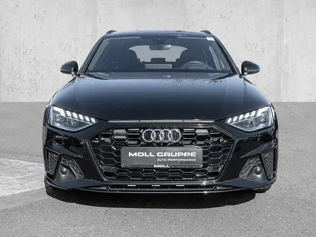 Gebraucht Audi A4 S-Line 265 PS (194 kW) 2022 Mythosschwarz metallic Kombi