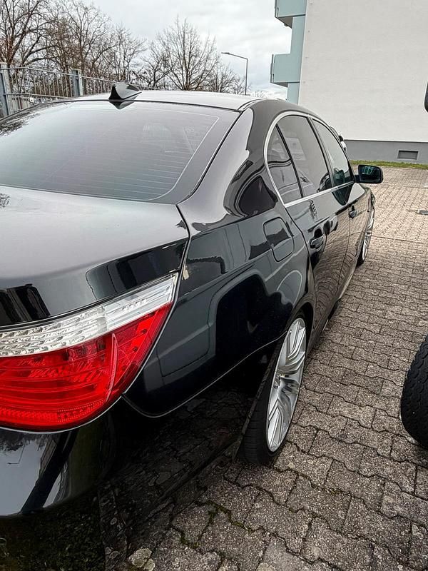 Gebraucht BMW 530 231 PS (169 kW) 2008 Limousine