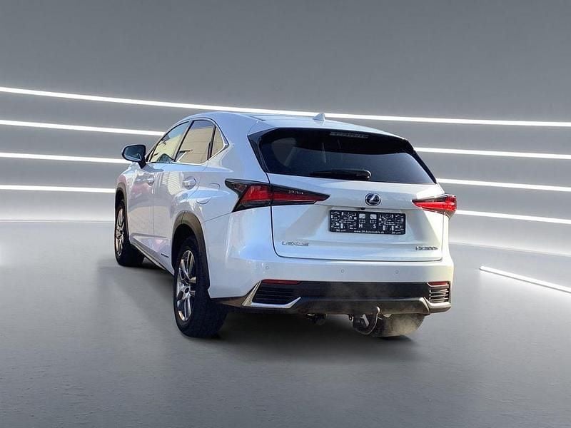 Gebraucht Lexus NX300h E-FOUR Executive Line 155 PS (114 kW) 2019 Weiß SUV