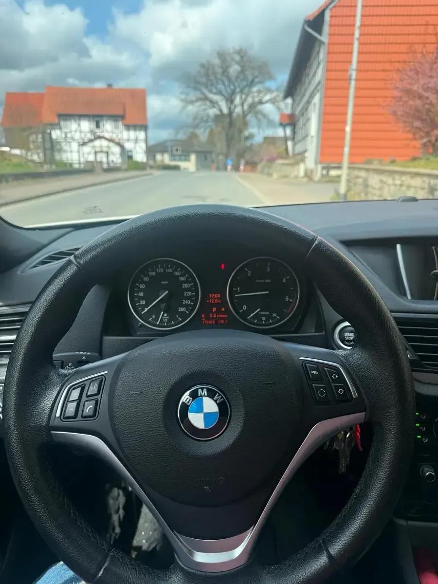 Second-hand BMW X1 140 CP (102 kW) 2015 Alb SUV
