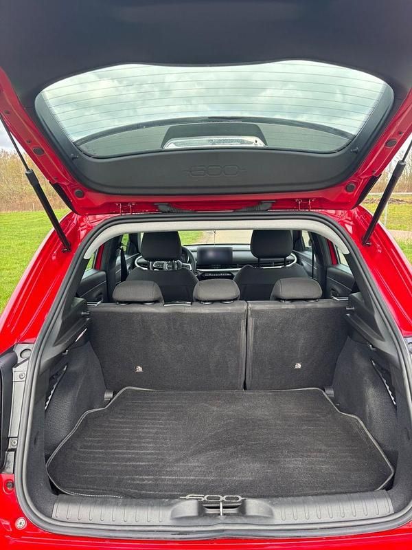 Gebraucht Fiat 600 101 PS (74 kW) 2024 Rot SUV