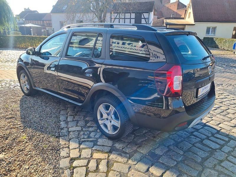 Gebraucht Dacia Logan MCV Stepway 90 PS (66 kW) 2018 Schwarz Kombi