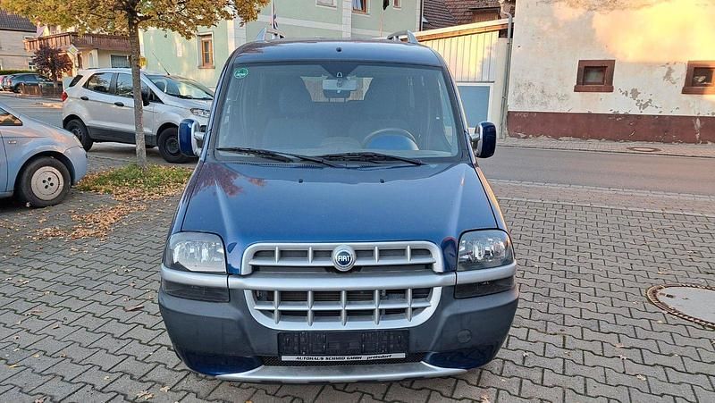Gebraucht Fiat Doblò 103 PS (75 kW) 2005 Blau Van / Kleinbus