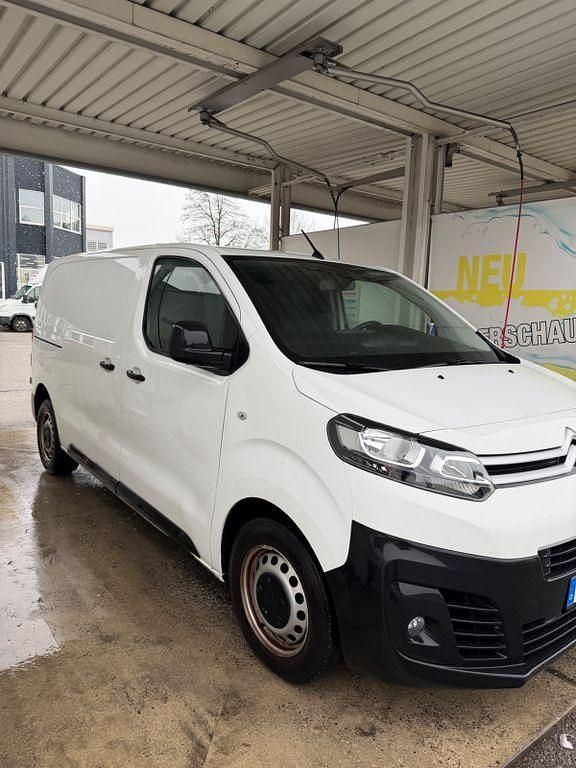 Gebraucht Citroën Jumpy 122 PS (89 kW) 2022 Weiß Van / Kleinbus