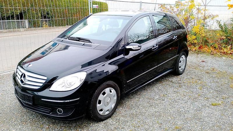 Gebraucht 2007 Mercedes B170 Van / Kleinbus | 3.200 € (Guter Preis) - Bild 1/4