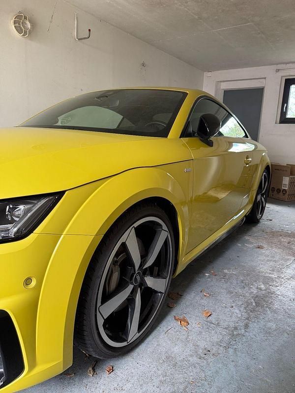 Gebraucht Audi TT S-Line 245 PS (180 kW) 2022 Gelb Coupé