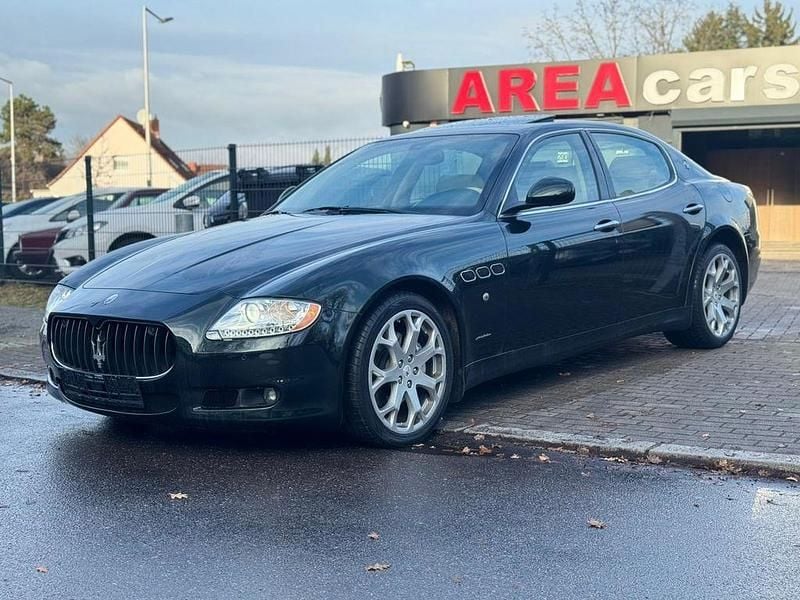 Grün Gebraucht 2009 Maserati Quattroporte Limousine | 15.900 € - Bild 1/4