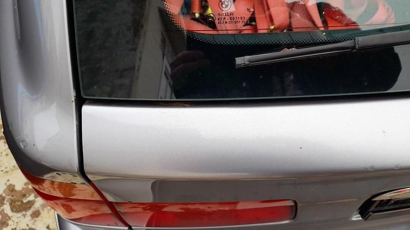 Gebraucht BMW 523 170 PS (125 kW) 1998 Silber Kombi