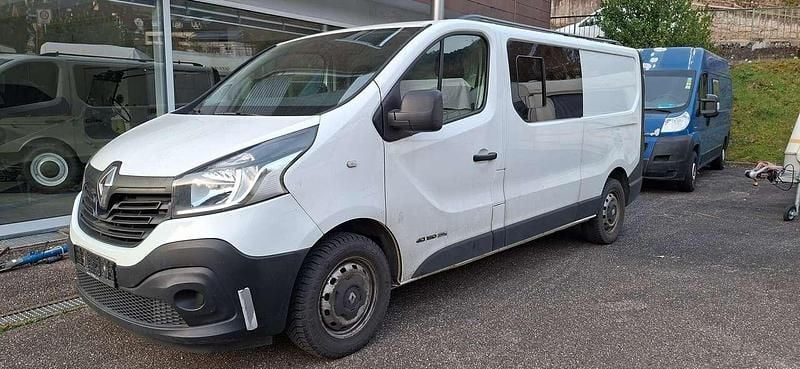 Gebraucht Renault Trafic 120 PS (88 kW) 2016 Weiß Van / Kleinbus
