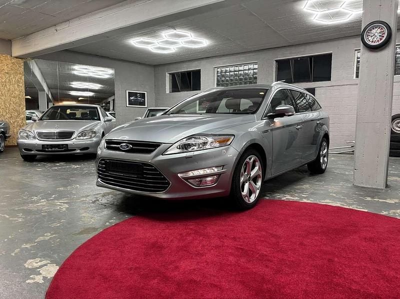 Grau Gebraucht 2014 Ford Mondeo Titanium Kombi | 6.900 € (Guter Preis) - Bild 1/4