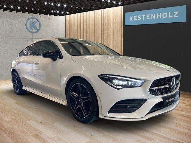 Gebraucht 2021 Mercedes CLA200 Shooting Brake AMG line Kombi | 25.488 € (Teuer) - Bild 1/4