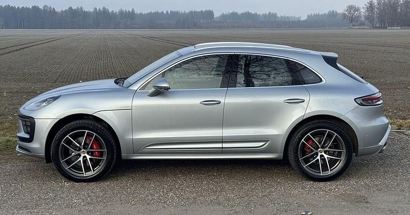 Gebraucht Porsche Macan 381 PS (280 kW) 2023 Silber SUV