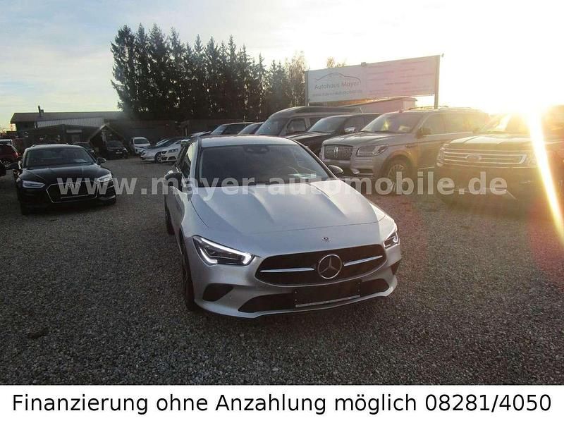 Gebraucht Mercedes CLA250 Progressive 224 PS (164 kW) 2020 Iridiumsilber Limousine