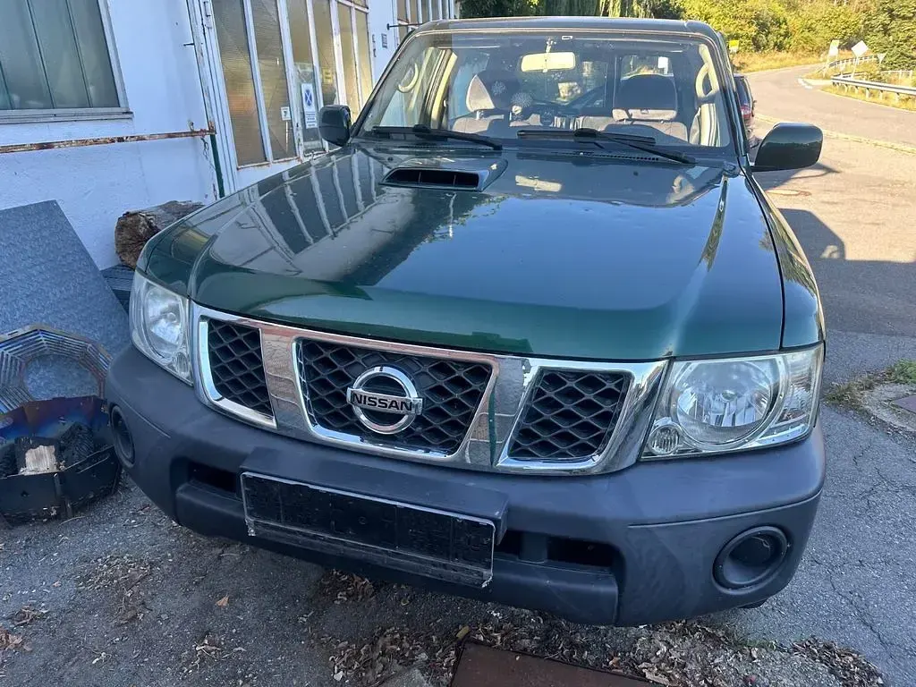 Gebraucht Nissan Patrol Comfort 160 PS (117 kW) 2006 Grün SUV