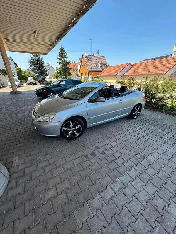 Silber Gebraucht 2005 Peugeot 307 CC Cabrio | 1.000 € (Superpreis) - Bild 1/4