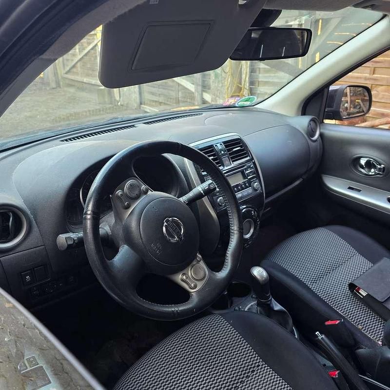 Gebraucht Nissan Micra Acenta 98 PS (72 kW) 2014 Schwarz Kleinwagen